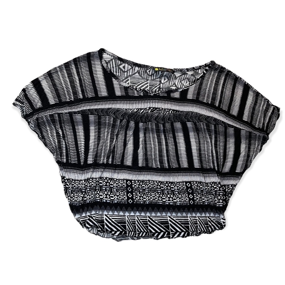 ⭐️Luna tiks black & white crop top boho print size medium